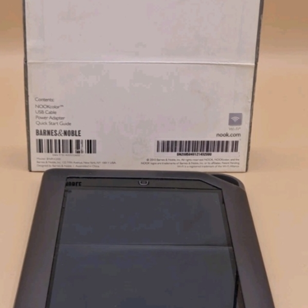 Barnes & Noble Nook Color eReader - Gray - Picture 2 of 4